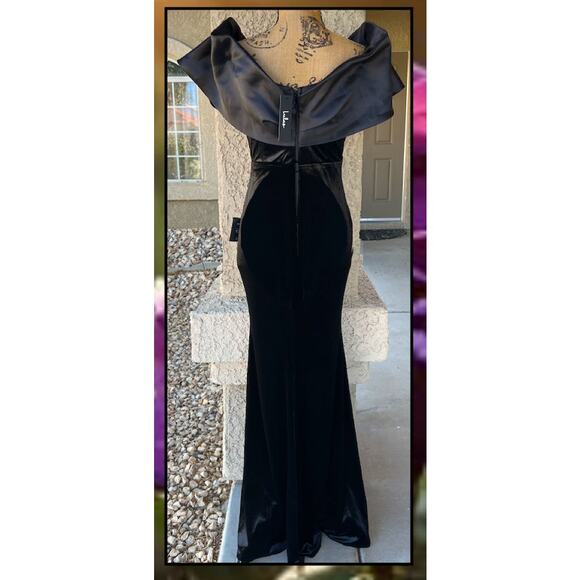 Lulus Black Velvet Off-The-Shoulder Coveted Luxury Maxi Dress Size M - Picture 5 of 10